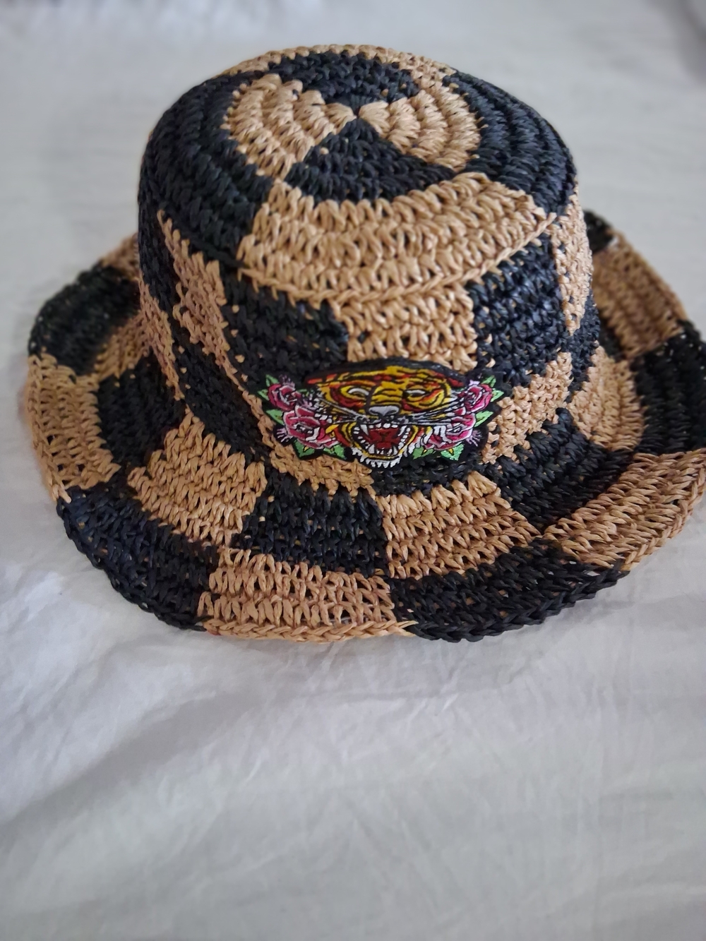 Ed Hardy Black Checkered Tiger Straw Crochet Bucket Hat Y2K